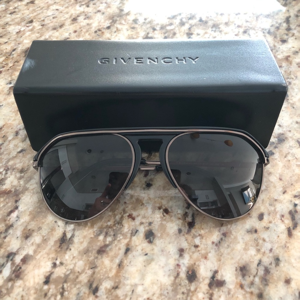 Givenchy sgv412 Black Sunglasses